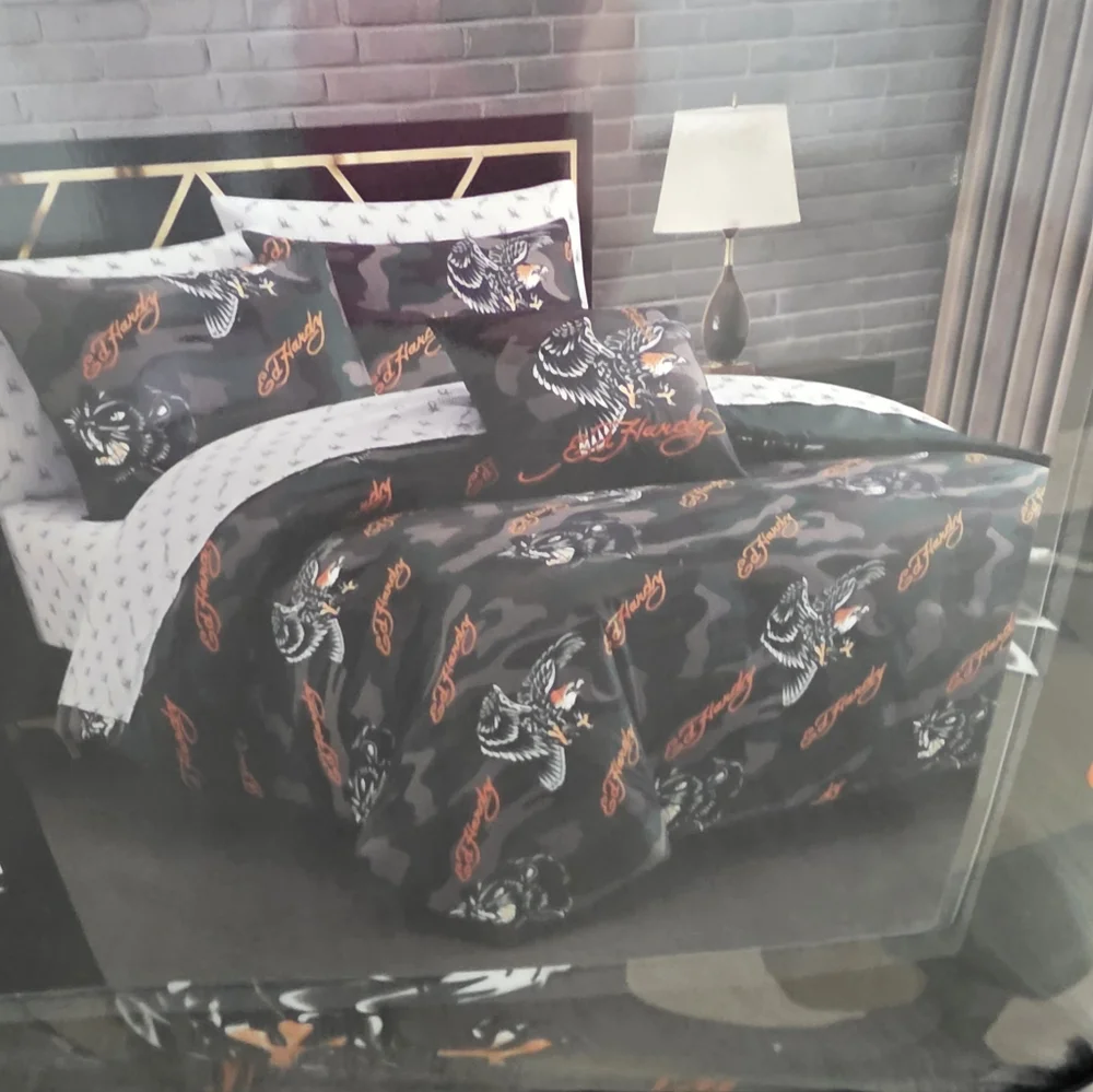 Ed Hardy CALIFORNIA KING 8 Piece Camo Eagle Comforter Bedding Set